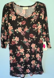 Bobbie Black Floral Dolman Top 3/4 sleeves